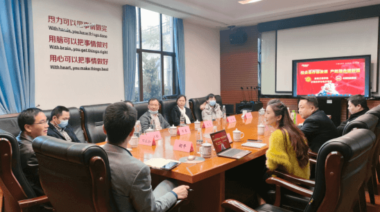 湖南工程学院计算科学与电子学院与牛耳科教集团签约共建实习基地